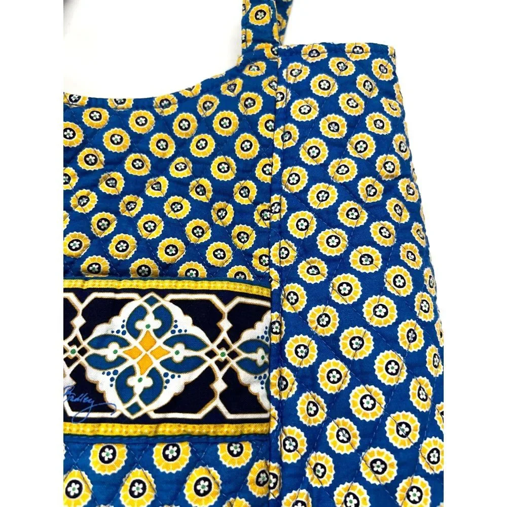 VERA BRADLEY Tote Bag Riviera Blue‎ Yellow Flower Pockets Quilted Snap Closure